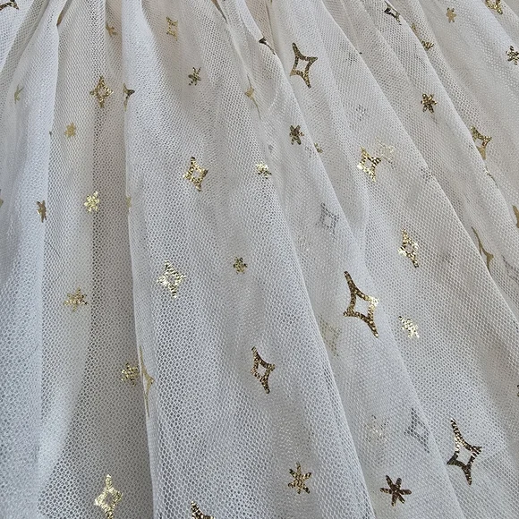 White dress - Picture 2 of 5